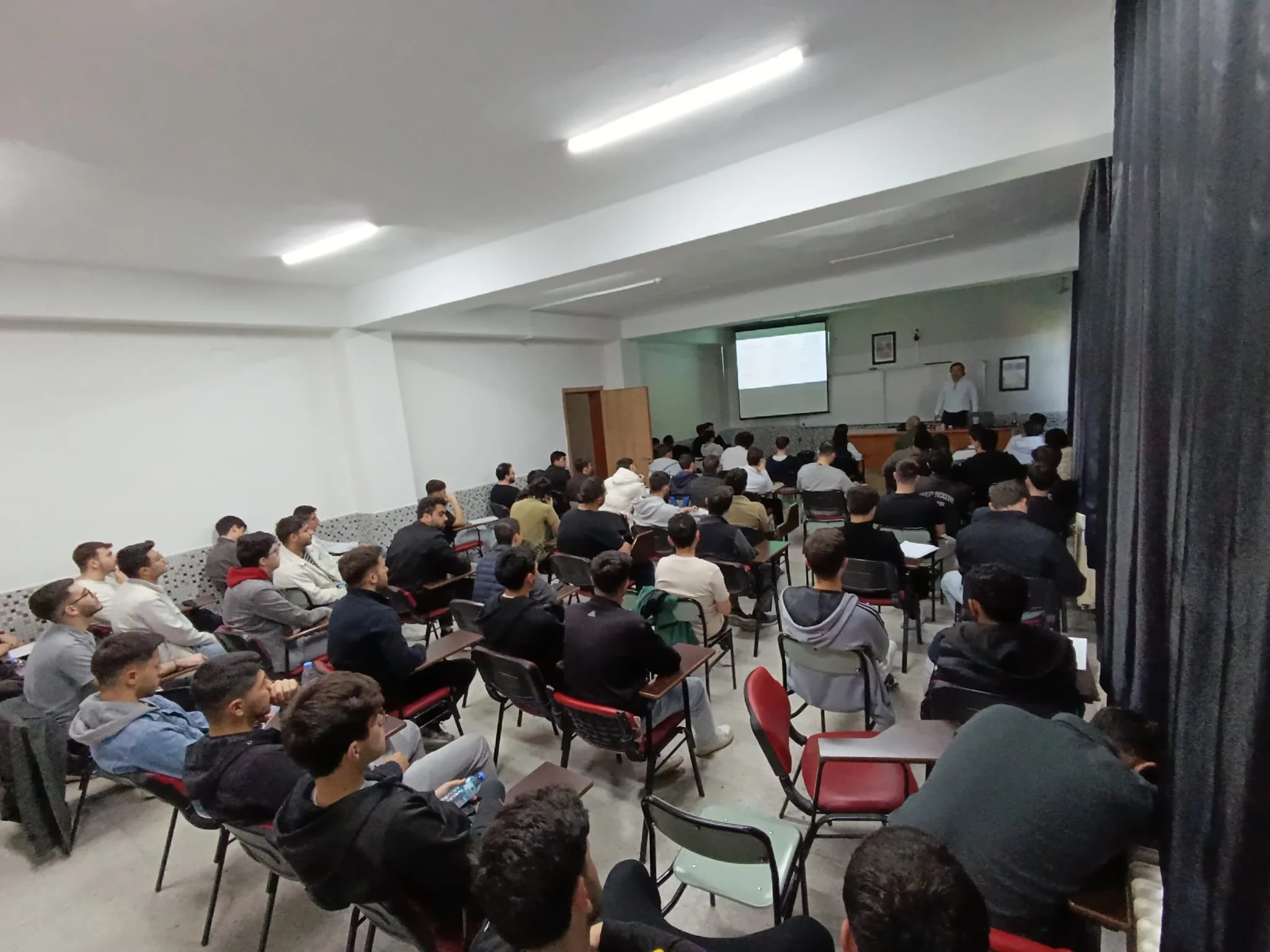 Ilgın Meslek Yüksekokulu Öğrencilerine Yönelik Seminer Geçekleştirildi